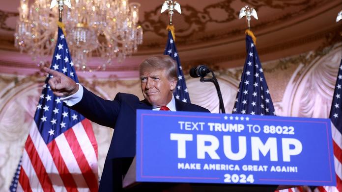 Čínské špionážní balóny měly nad USA létat už za Trumpa. Sestřelit je nenechal