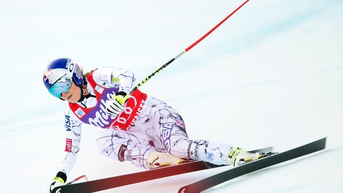 Vonnová srovnala rekord! Body má i Křížová. Sjezd poznamenal pád