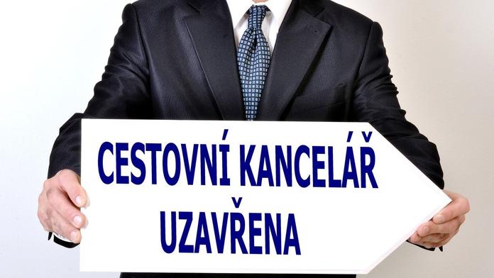Dvě cestovní kanceláře vyhlásily úpadek! Jak žádat o své peníze?