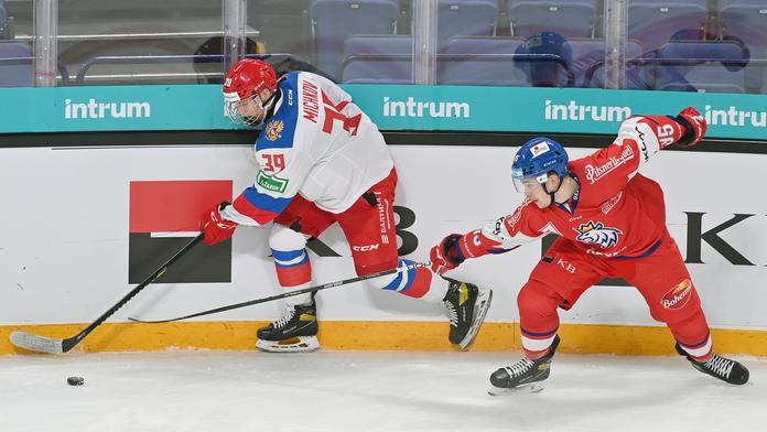 NHL tři roky bez jedničky draftu? U Mičkova to reálně hrozí