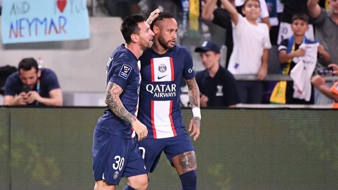 PSG má první titul sezony, v Superpoháru řádili Neymar s Messim