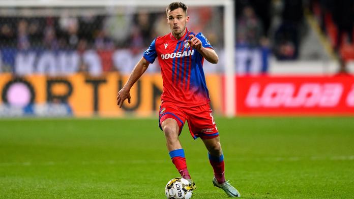 Záložník Bucha přestupuje do MLS, zahraje si proti Messimu