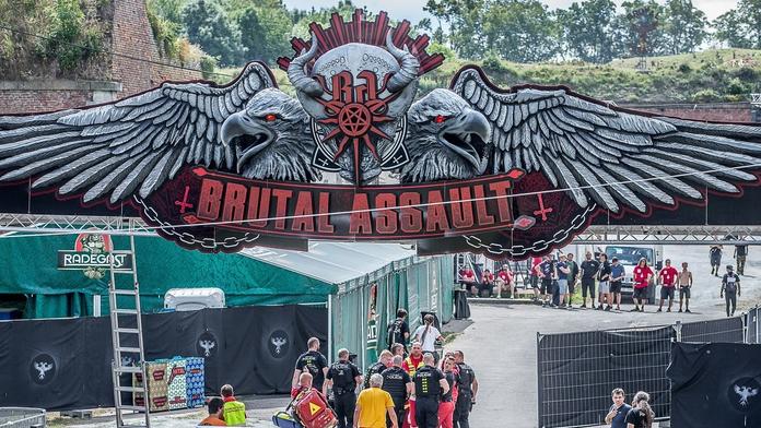 Tragédie na festivalu na Náchodsku. V kempu našli mrtvého muže (†42)