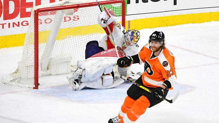 Voráček rozhodl duel s Jágrem! Flyers vyhráli po nájezdech