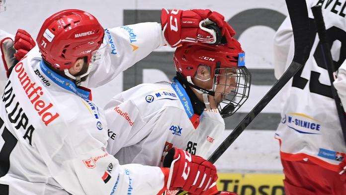 Extraliga má nového rekordmana! Patnáctiletý mladík dal gól v debutu