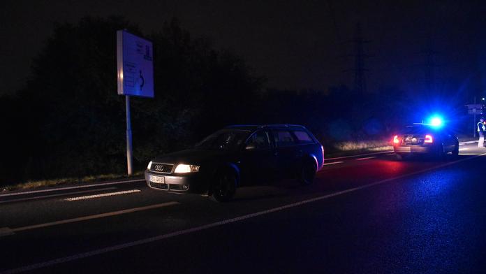 Ujíždějící audinu lovily služební oktávky i vrtulník