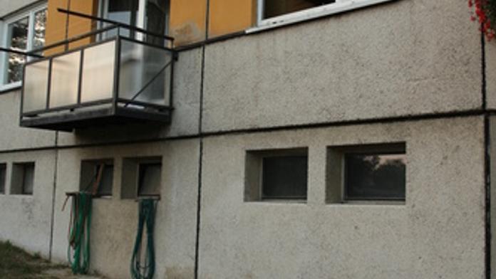 Důchodkyně na vozíku uhořela při požáru svého bytu