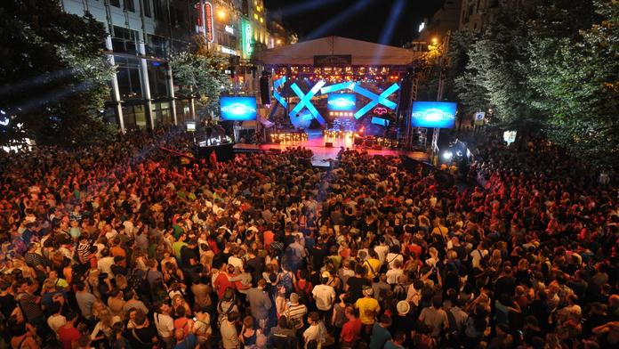 Víkend plný hudby a koktejlů: Vyrazte na Mattoni Koktejl Festival