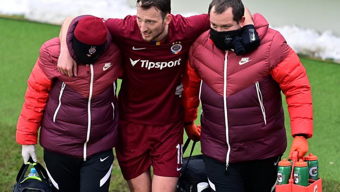 Sparta přišla o dalšího útočníka, Kozák střídal kvůli zlomenině