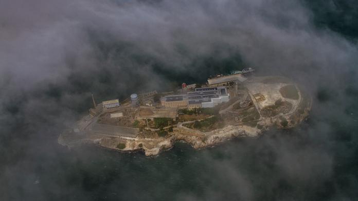 Pykali tu nejhorší zločinci, vědci na Alcatrazu hlásí převratný objev!