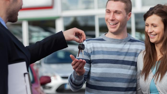 Převádíte auto? Přehled věcí, na které si dát pozor