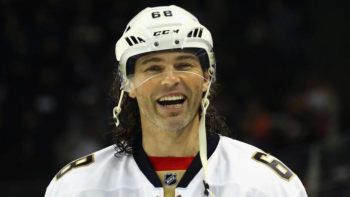 Jágr řekl své kočce, že je šance hrát v NHL. Jak to slavila? FOTO
