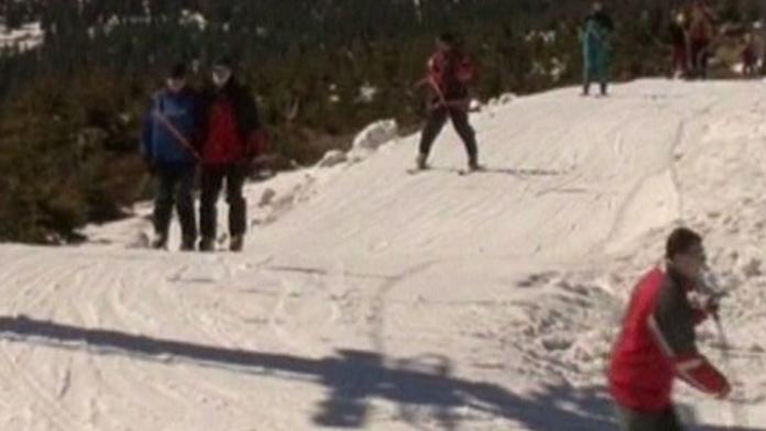 I v horku se v Krkonoších lyžovalo