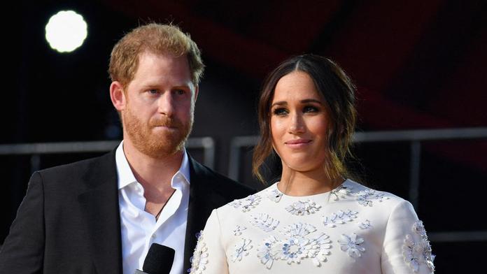 Prince Harryho vyděsil stav královny. Chce jí stihnout ukázat Lilibet