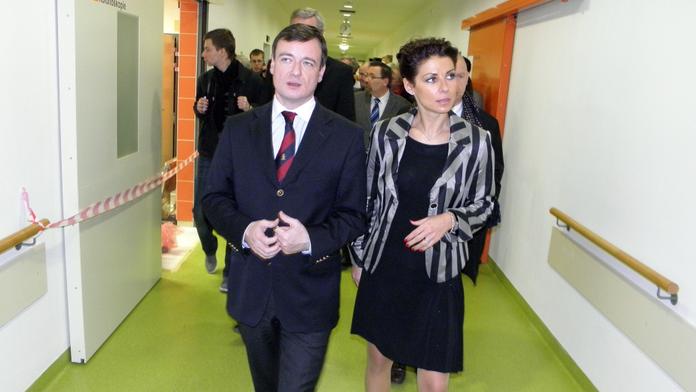 Soud propustil z vazby další obviněnou v aféře exhejtmana Ratha