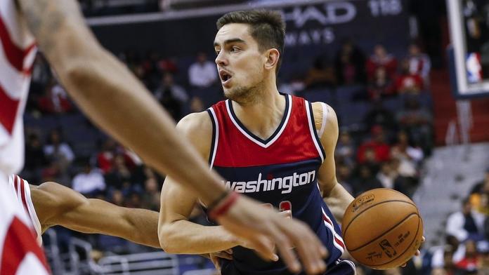 Satoranský válel, ale když nebyl na hřišti, Wizards zápas ztratili