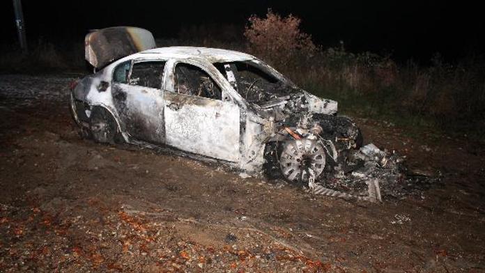 Řidič v BMW podle policie zabil chodce a ujel! Viní ho ze čtyř věcí