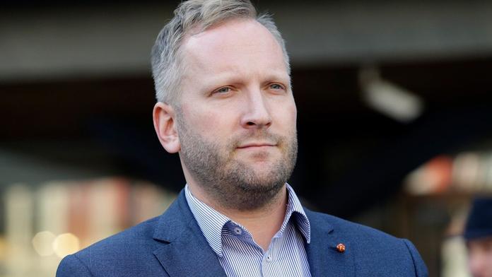 Stuchlík končí v politice. Nemůžu věci měnit rychle, stěžuje si