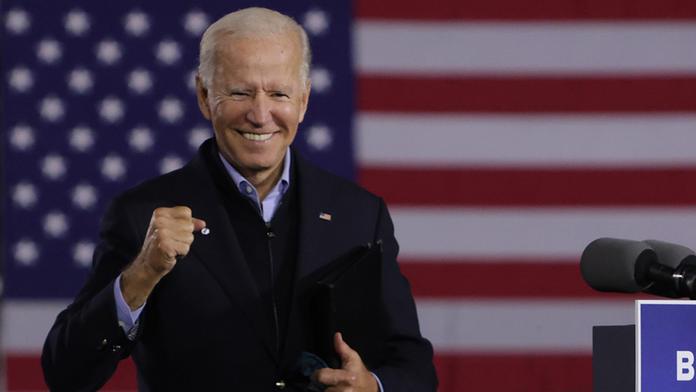 Joe Biden vyhrál volby, tvrdí odhady. Tohle bude následovat!