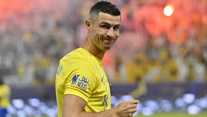 Ronaldo zářil. Dvěma góly poslal Al Nassr do finále, penaltu přenechal spoluhráči