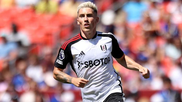 Harry Wilson v domácím dresu Fulhamu