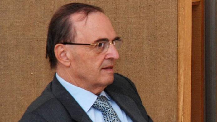 Zemřel Jiří Gruša, politik a básník