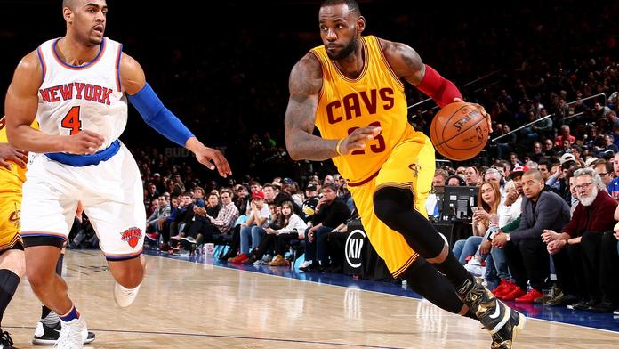 LeBron James válel proti Knicks, Durant natáhl skvělou sérii