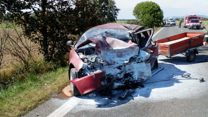 O prázdninách zemřelo na českých silnicích 140 lidí, stovky se zranily
