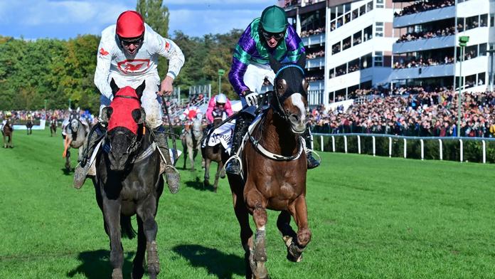 Drama při těsném finiši. Velká pardubická má poprvé dva vítěze