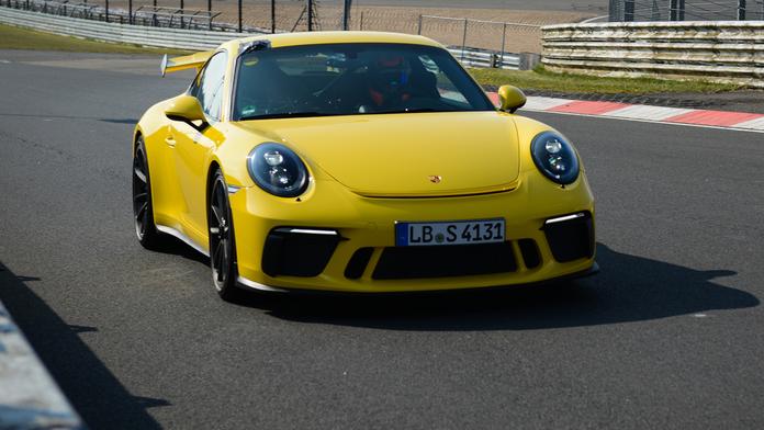 7 minut a 12 sekund. Nové Porsche 911 GT3 zajelo rekord v Pekle