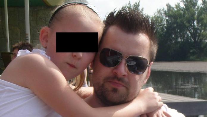 POPRVÉ PROMLUVIL: Co řekl otec a manžel mrtvé Klárky a Moniky?