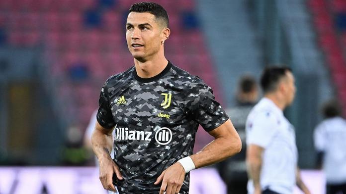 Nové dresy Juventusu šokovaly fanoušky, připomínají volejbalový míč
