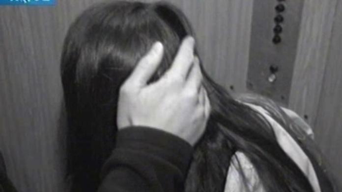 VIDEO: Pedofil zneužil školačku!