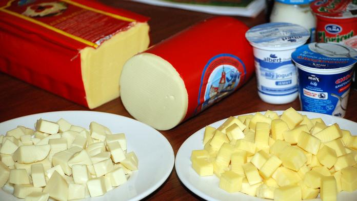 VELKÉ srovnání cen mléčných výrobků: Kde je v Česku nejdražší máslo?