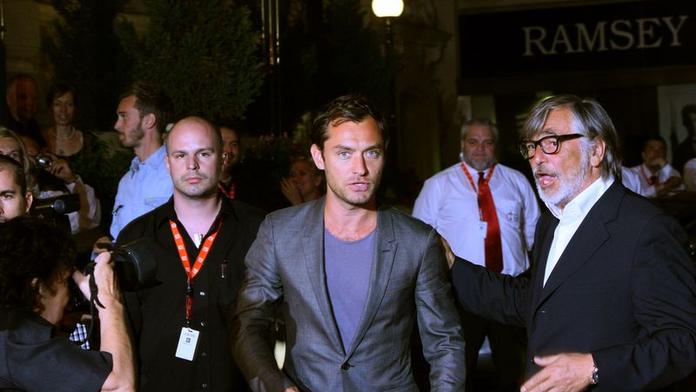 Herec Jude Law přijel na karlovarský filmový festival