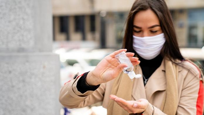 Šest důležitých věcí, které i po roce epidemie covidu děláme stále špatně