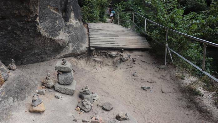 Turisté hyzdí české hory kvůli fotkám na sociální sítě. Tohle nedělejte!