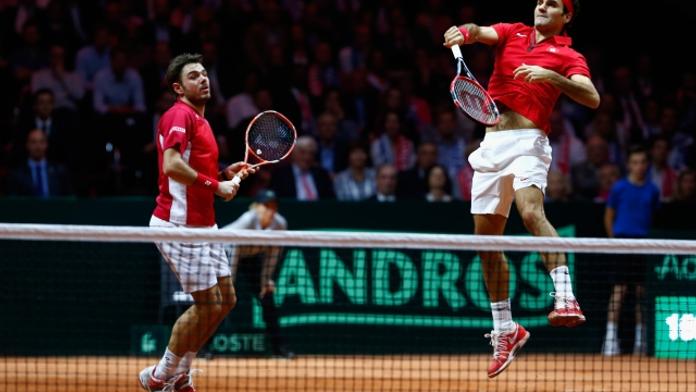 Federer se zázračně uzdravil a Švýcaři jsou blízko Davis Cupu