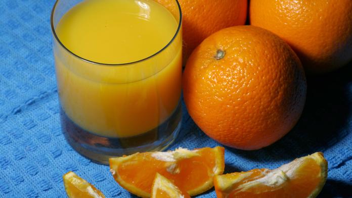 Chybí vám po zimě vitamíny? Pozor na doma dělaný džus z čerstvého ovoce!