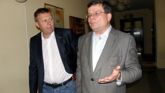 Nominace od sněmu získal Nečas, Vondra i Vodrážka