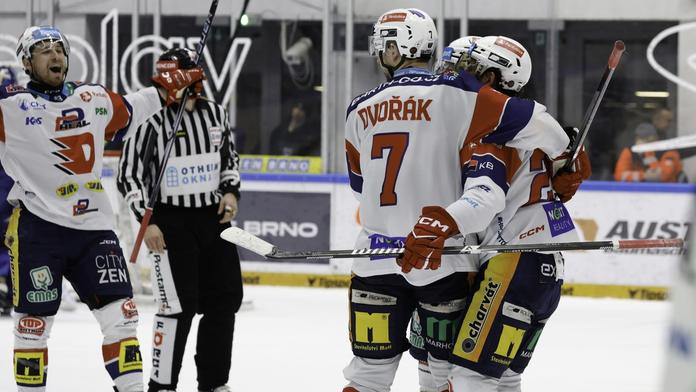 Úřadující mistr končí už ve čtvrtfinále. Vyřazení hrozí i Spartě