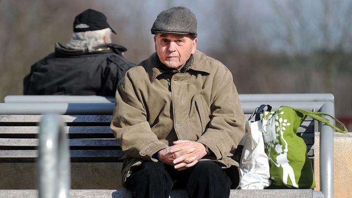 Nejvyššího věku se dožívají Pražané. Tyto kraje jsou na tom nejhůř!