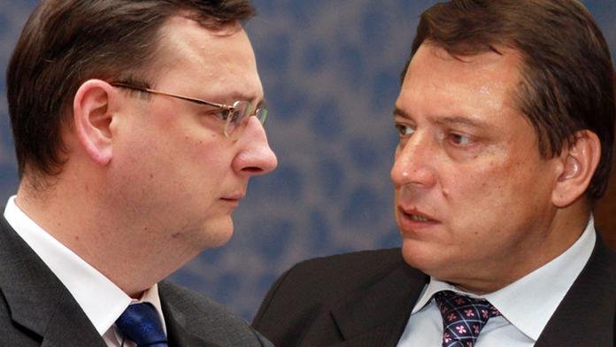 Duel Nečase a Paroubka: nejdřív pochvaly, pak hádka