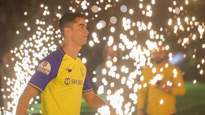 Ronaldův debut se odkládá kvůli trestu, Saúdové ho ale možná budou ignorovat