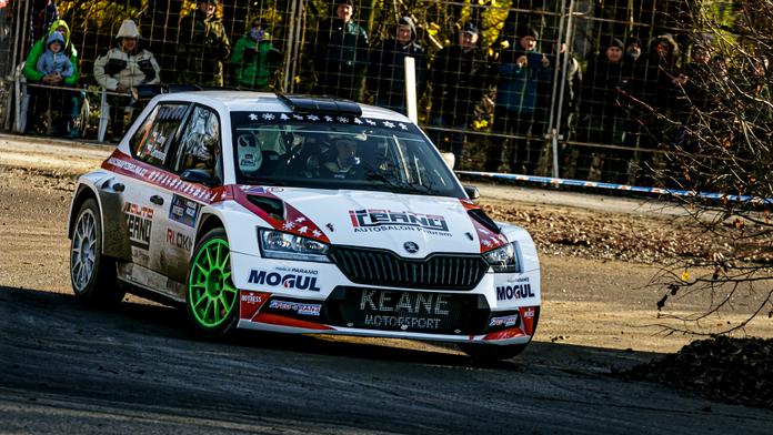 Mikulášskou rally vyhrál Jan Černý. Smazal náskok a vyhrál o 0,3 vteřiny