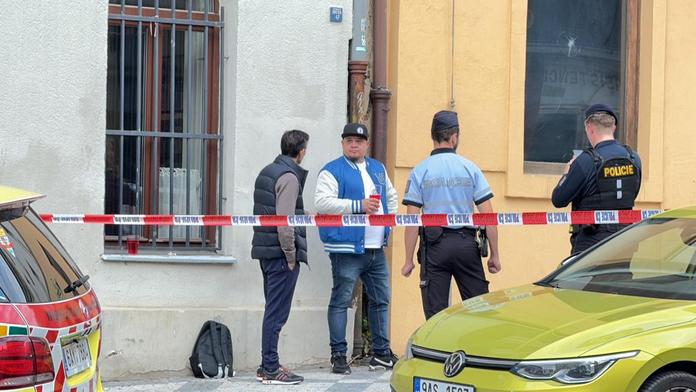 Potyčku na Žižkově šetří policie jako vraždu. Útočníkovi hrozí 18letý trest