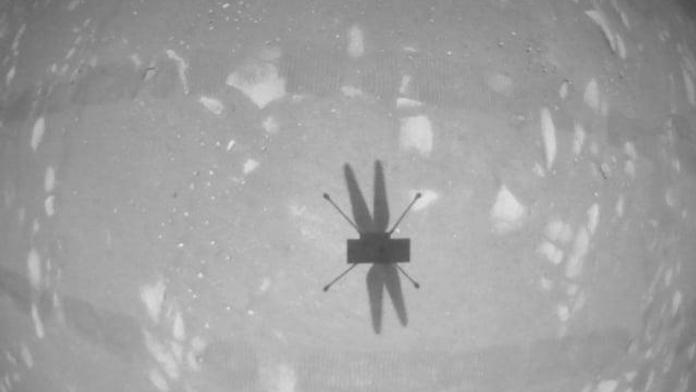 NASA opět posunula hranice! Marsovská helikoptéra má za sebou druhý let