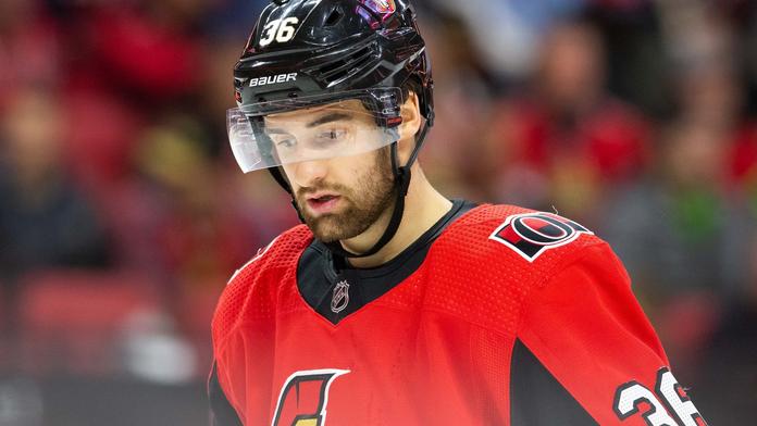 Útočník Ottawy si zahrál na fotbalistu. V NHL dal gól hlavou