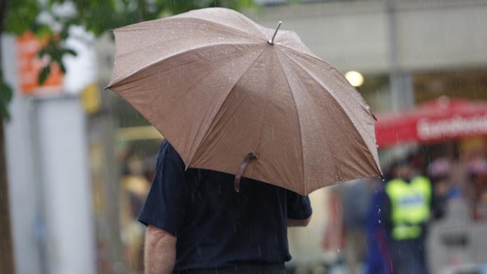 POČASÍ: Čekejte OBLAČNO A PŘEHÁŇKY! Teplota do 20 °C