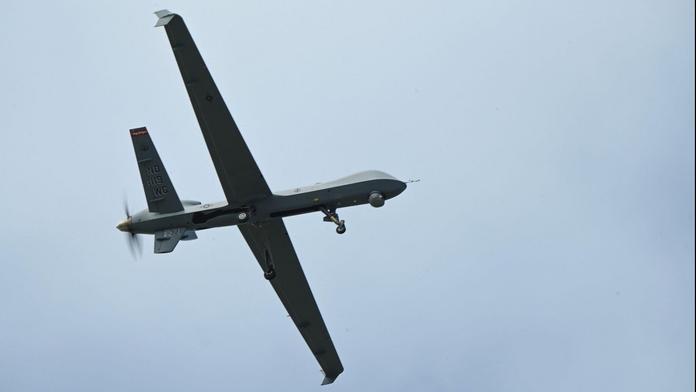 Ruský letoun nad Černým mořem vrazil do amerického dronu, uvedly USA